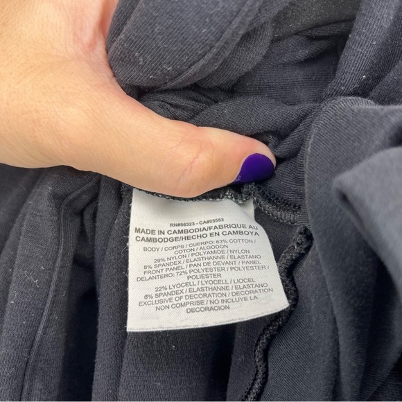 Nike Women’s Black Oversized Dri-Fit Yoga Cardigan, Athleisure Workout lagenlook - Picture 10 of 10